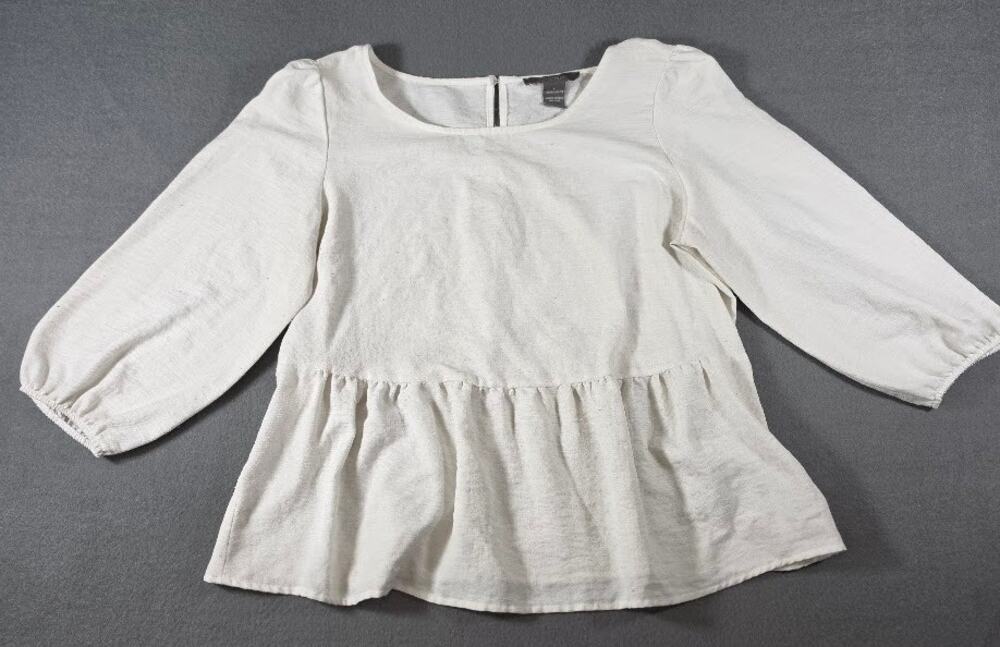 Olivia & Martin White Textured Peplum Blouse 3/4 Sleeve Keyhole Back Lg EUC